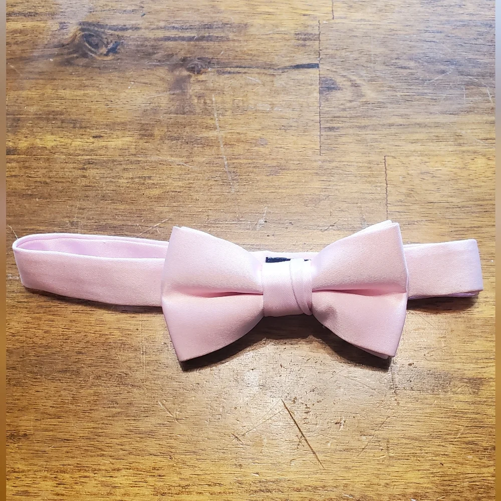 Light Pink Bow Tie for Kids